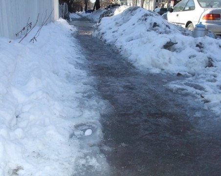 Пирогов се препълни заради заледените улици