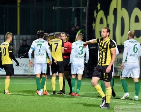 След депутатската балтия срещу Ботев Пловдив: Ръководството поиска оставки