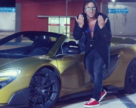 Константин вдигна шикозен дом до къщата на Бойко Борисов