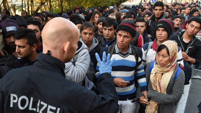 Бум: Мюсюлманите се удвояват дори при затворени граници в Германия до 2050
