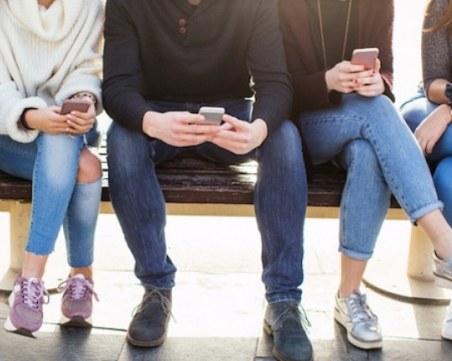 Как дигиталните устройства променят мозъка на младежите?