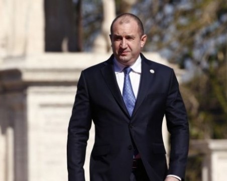 Румен Радев идва под тепетата днес, дава старт на кампанията “Българската Коледа“