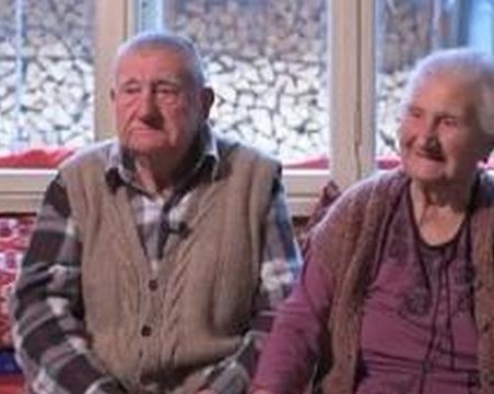 Как се съхранява любовта: Разказ за най-възрастното семейство у нас ВИДЕО