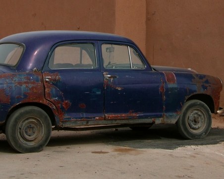 Мъж забрави къде е паркирал колата си, намери я след 20 години