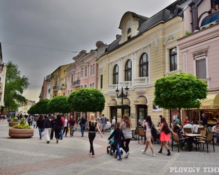 Само за една година в Пловдив са открити повече работни места, отколкото в цяла Северна България