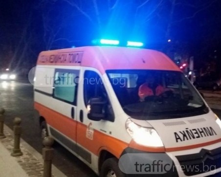 Зверска катастрофа на магистралата край Пловдив, линейки летят към произшествието