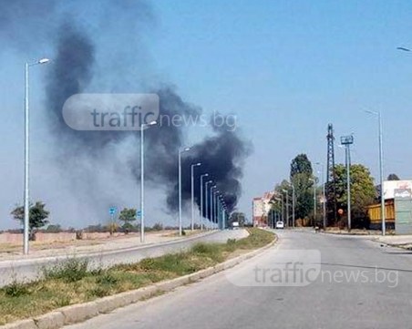 Цял квартал скочи срещу роми - отоплявали се с гуми