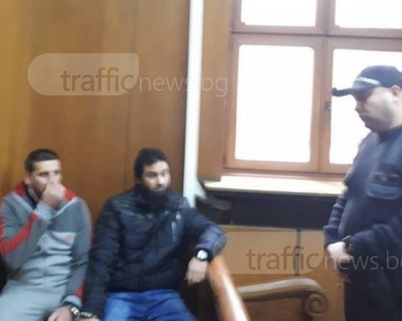 Ахмед Муса - свободен! В махалата го посрещат като герой СНИМКИ