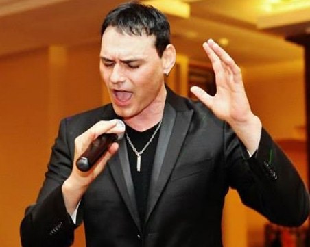 Човекът глас - Краси Аврамов с шоу концерт в Пловдив