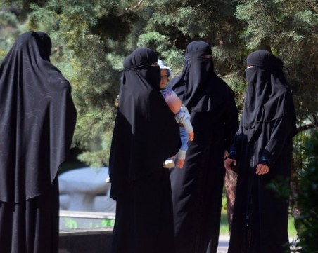 Прието: До 5 години затвор за проповядване на радикален ислям