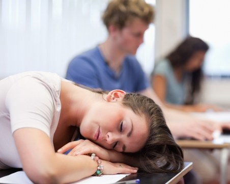 Учени: Учениците не трябва да ходят на училище преди 8.30