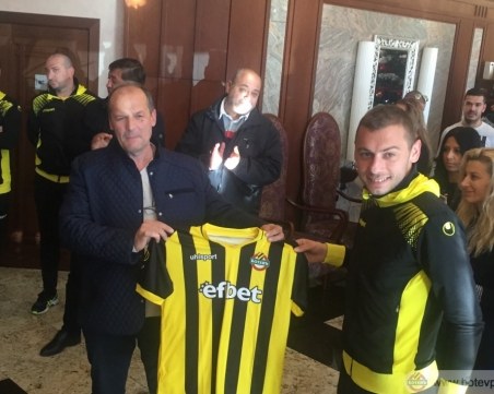 Жълто-черните се срещнаха с една от фирмите - партньори на клуба СНИМКИ