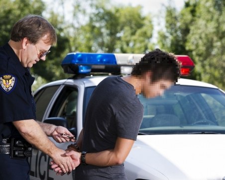 18-годишният Филип от интернат, който е осъждан 8 пъти, отново с обвинение за кражба