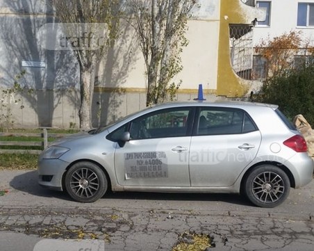 Откъде тръгват проблемите по пловдивските пътища? Тези снимки дават част от отговора