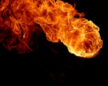 Пожар пламна в поделение на жандармерията в Бургас, огънят е овладян