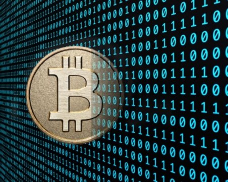 Курсът на биткойна падна рязко