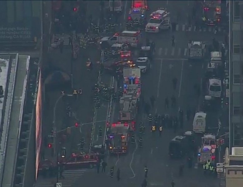 Експлозия на гара в Манхатън! Метро станции са евакуирани, има ранени