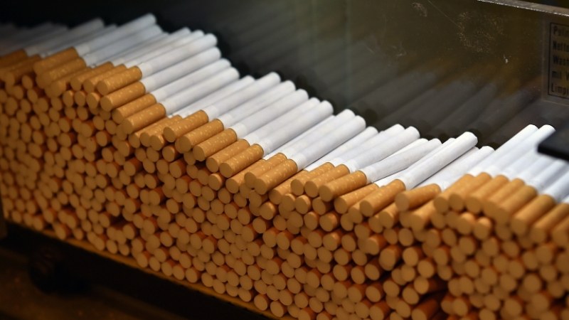 Задигнаха цигари за 6 бона от микробус в Асеновград