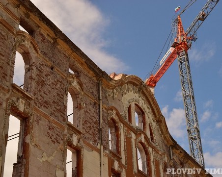 Пловдив 2019 е програмиран провал, според десните