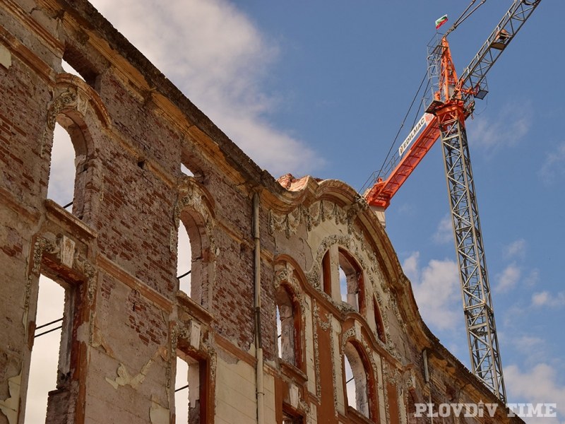 Пловдив 2019 е програмиран провал, според десните