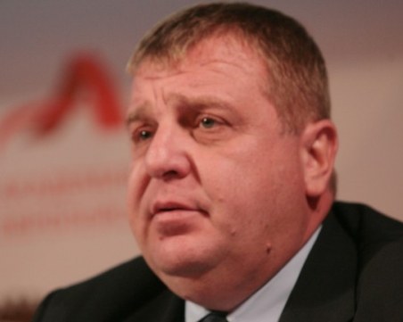 Матури по български навсякъде в ЕС иска ВМРО