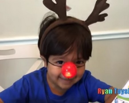 Момче на 6 години спечели 11 млн. долара за година, вижте как ВИДЕО