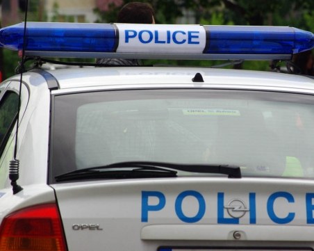 Пиян пловдивчанин скочи срещу полицаи в Кючука