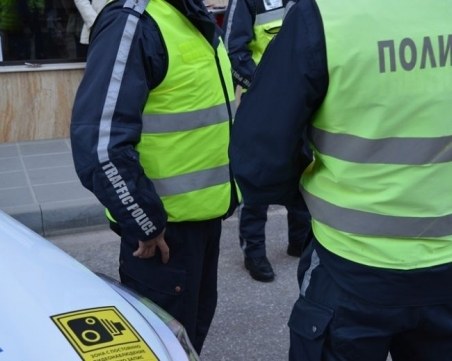 Пипнаха шофьори от Пазарджишко с преправени документи