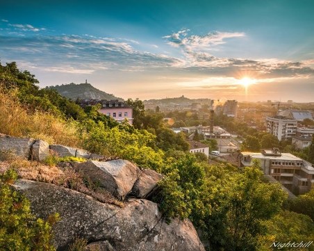 Циганското лято в Пловдив продължава и днес, утре - дъжд