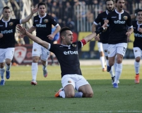 Камбуров бе избран за футболист №1 на Локо