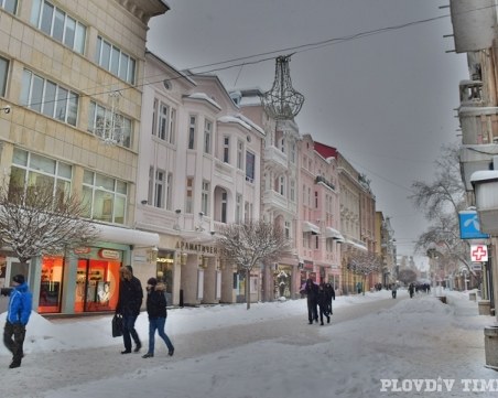 Снегът идва към Пловдив! Арктически студ ни чака през новата седмица