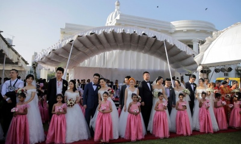 50 сватби накуп скрепиха дружбата между Китай и Шри Ланка