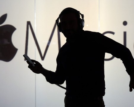 “Apple“ планира да закрие “iTunes“