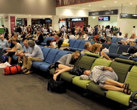 Голям български туроператор фалира дни преди Коледа! Ще изгорят ли почивките на хиляди?