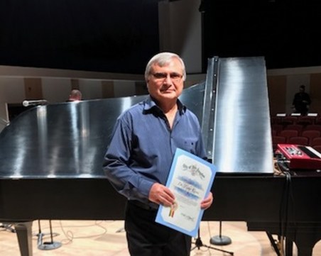 Кметът на Лос Анджелис награди пловдивчанин