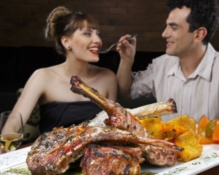 Как да се спасим от преяждането по празниците?