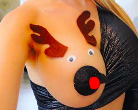 Нова коледна мода при жените: гърди като елена Рудолф СНИМКИ