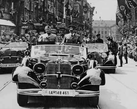 Поръчковият Mercedes-Benz Grosser на Хитлер излиза на търг