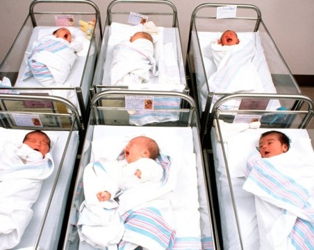 Баба от Израел роди 20-тото си бебе