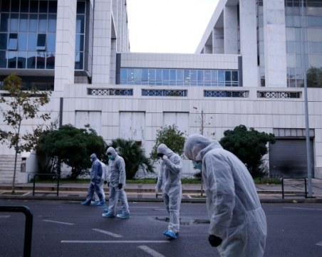 Мощен взрив в Атина, бомба е избухнала в Апелативния съд