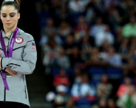 Платили на гимнастичка 1.25 милиона долара, за да покрие Доктор Секс