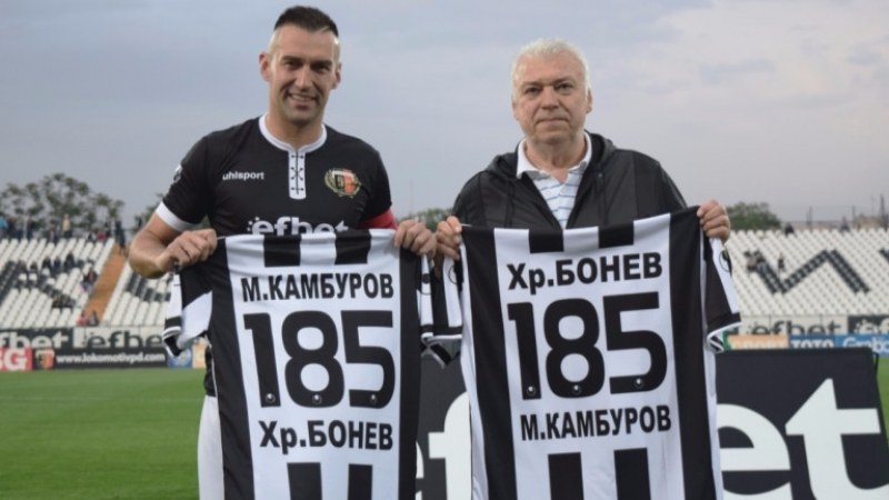 Зума: Камбуров трябва да стане Футболист на годината