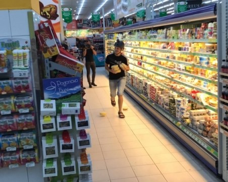 Бясно пазаруване! Харчим над 2 млрд. лева за празниците и... задлъжняваме