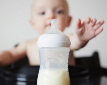 Майки, ако сте купили бебешко мляко от тези партиди, върнете го!