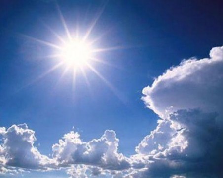 Термометрите от утре - още по-високо! Удрят 11 градуса