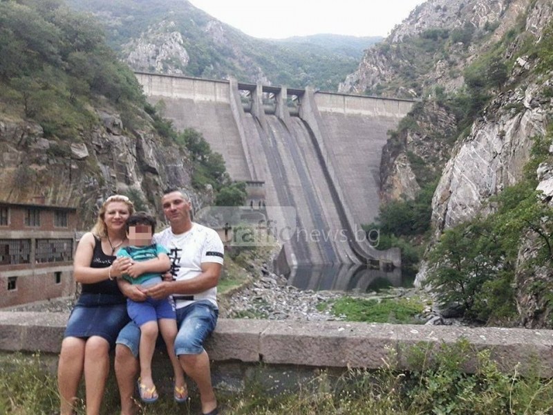 Заместник-кметът на Кричим и двете нейни деца са жертвите край Пловдив