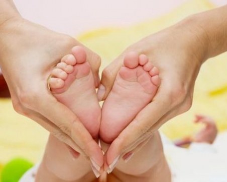 6429 бебета са проплакали в Пловдивско през годината