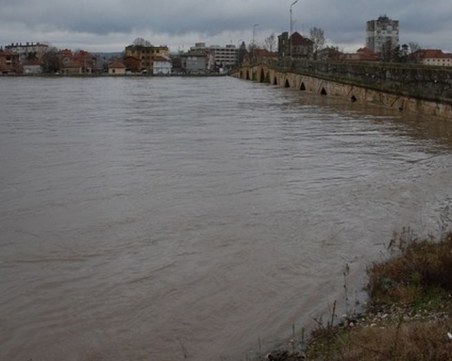 Намериха мъртъв мъж в река Марица, подозира се, че е мигрант