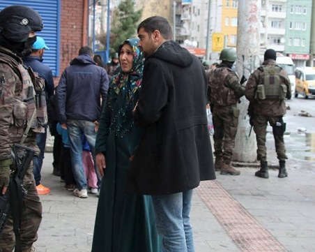 Турската полиция арестува 20 души, включително 15 чужденци, за връзки с ИДИЛ