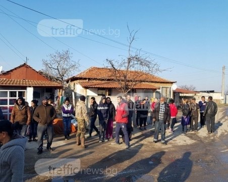 Ромите от Първенец се вдигат на протест, искат затвор за шофьора, убил Ангелина